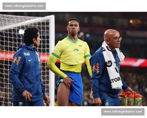 天空体育：北伦敦德比定位球鸿沟，需 “教练摄像头” 解码